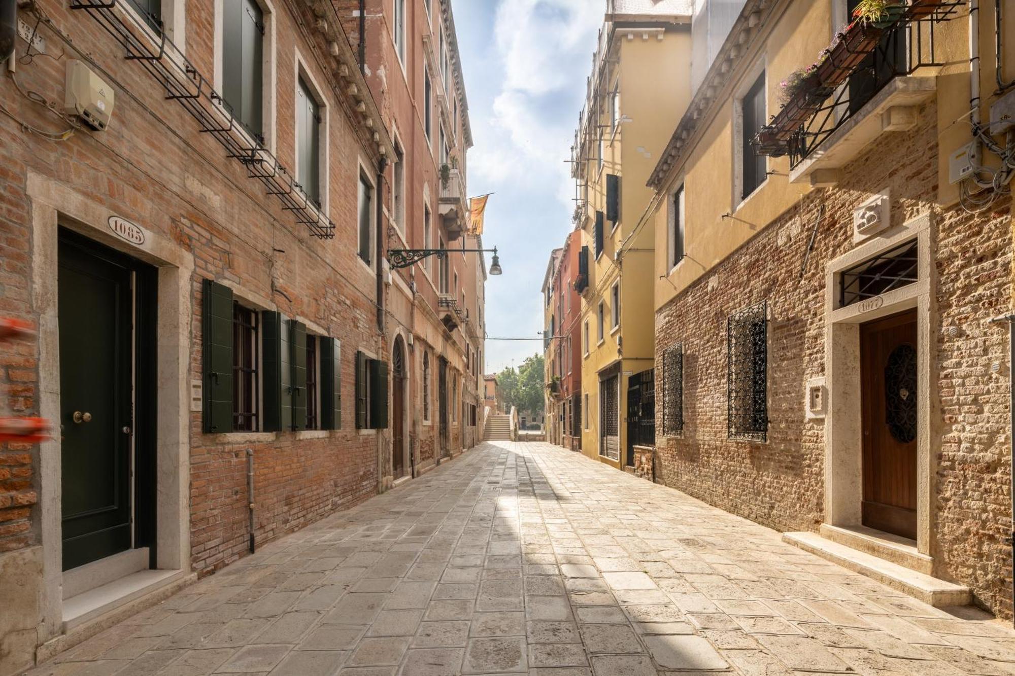 San Giacomo Dall'Orio Garden Apartment R&R البندقية المظهر الخارجي الصورة